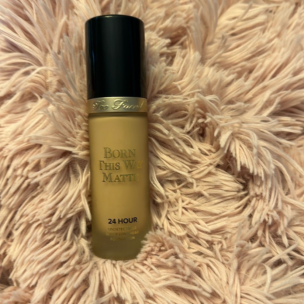 Too Faced Born This Way Matte Seashell